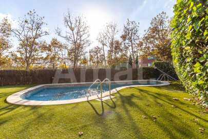 Fantástico piso reformado en Parc Central de Sant Cugat -29