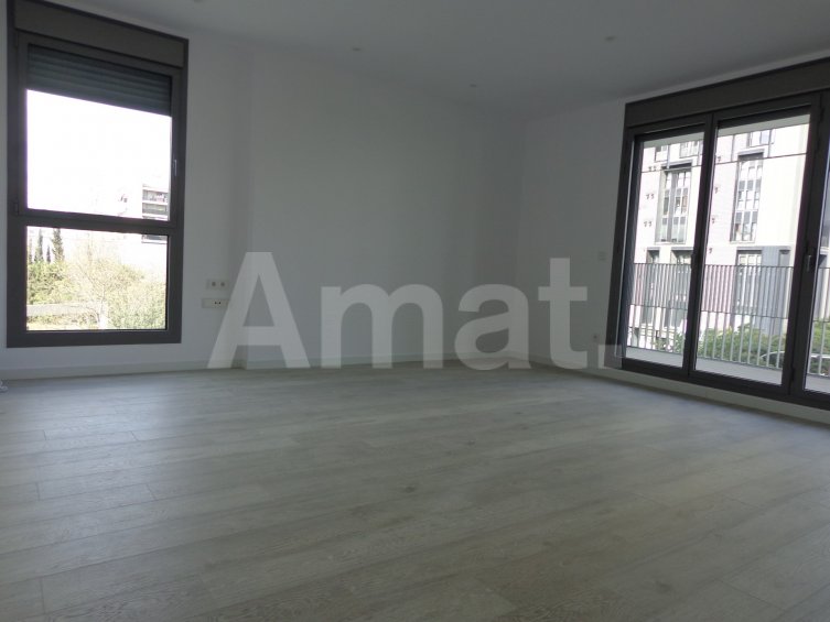 Flat with community pool for rent -10