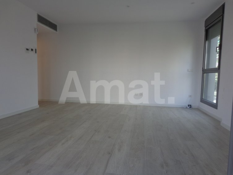 Flat with community pool for rent -11