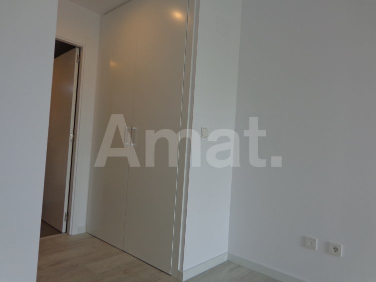 Flat with community pool for rent -17