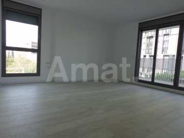 Flat with community pool for rent -10