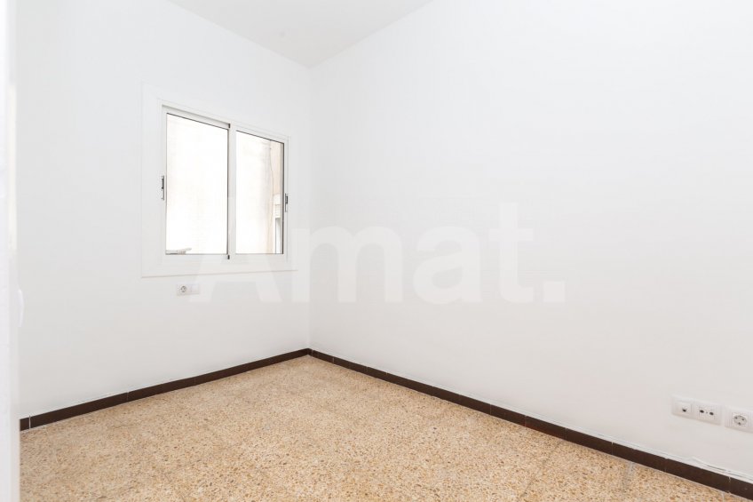 Ubicació ideal i molt lluminós -15