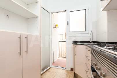 Ubicació ideal i molt lluminós -10