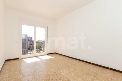 Ubicació ideal i molt lluminós -5