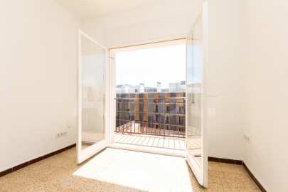 Ubicació ideal i molt lluminós -8