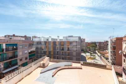 Ubicació ideal i molt lluminós -9