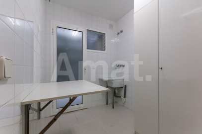 Casa adossada amb jardí a Sant Just Desvern -36