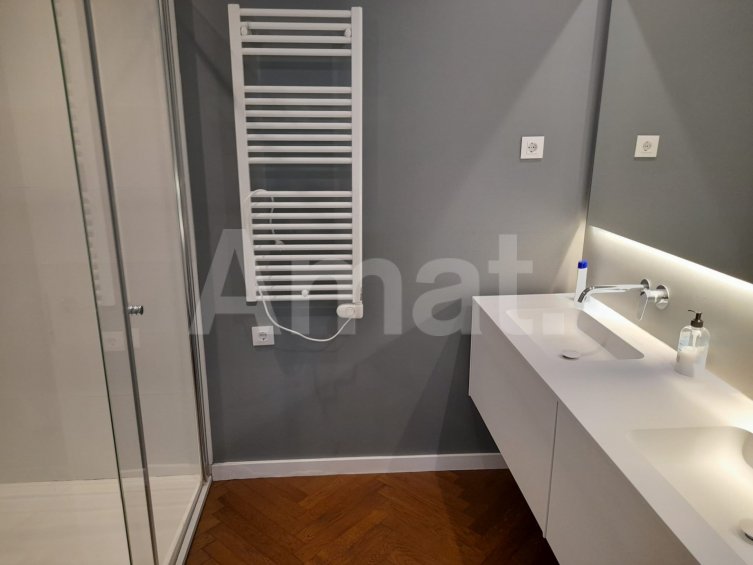 Exclusiu apartament reformat a l’Avinguda Diagonal -19