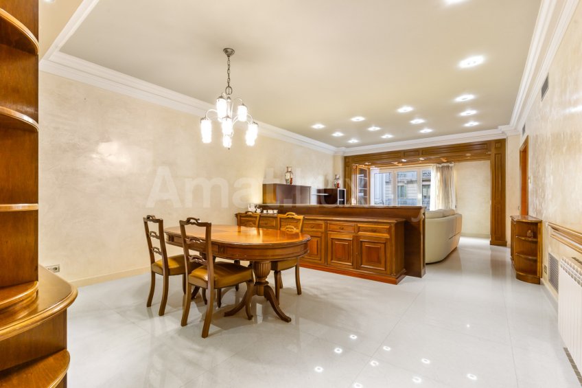 Pis elegant, funcional i amb una ubicació immillorable -5