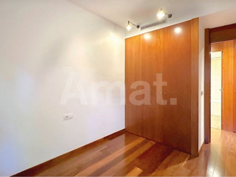 Magnificient flat with terrace and pool, in Pedralbes -20