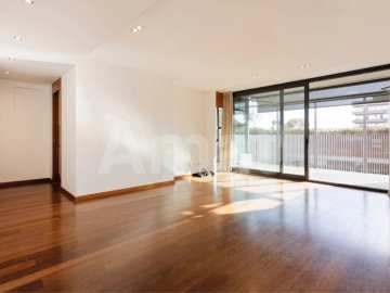 Magnificient flat with terrace and pool, in Pedralbes -4