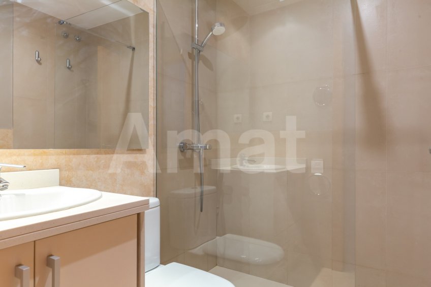 Xalet adossat en venda al centre -24