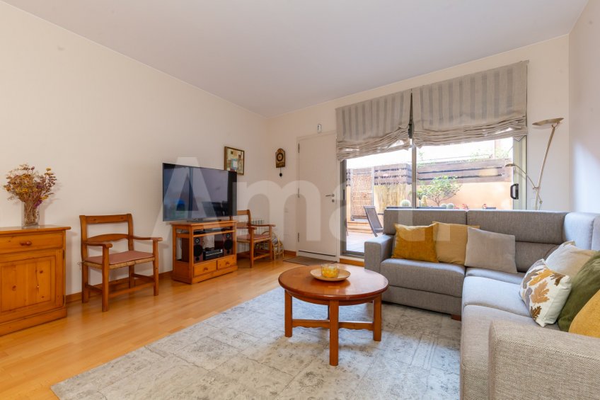 Xalet adossat en venda al centre -4