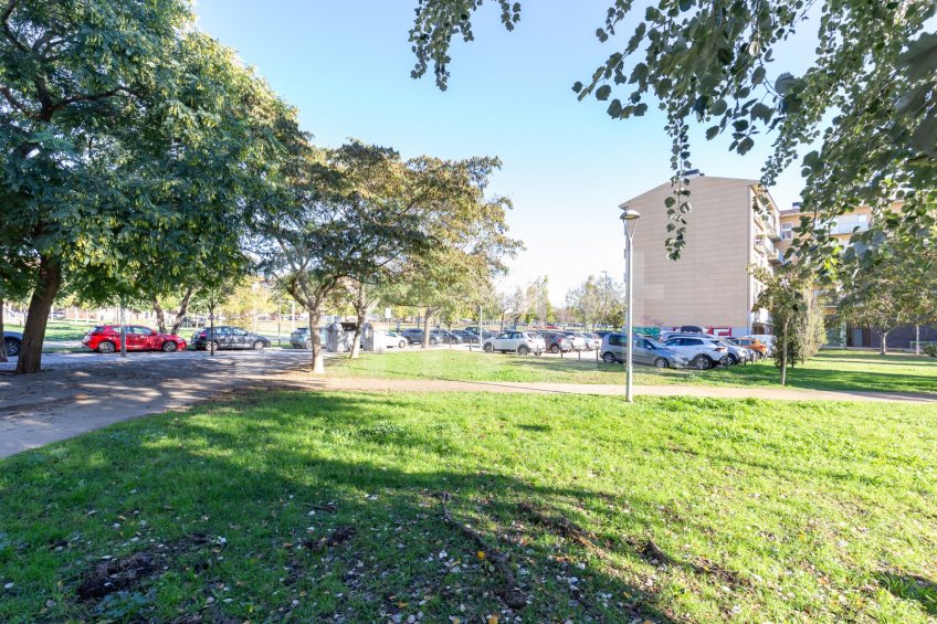 Xalet adossat en venda al centre -49