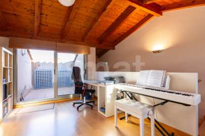 Xalet adossat en venda al centre -41