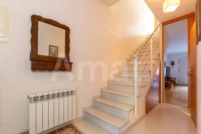 Xalet adossat en venda al centre -6