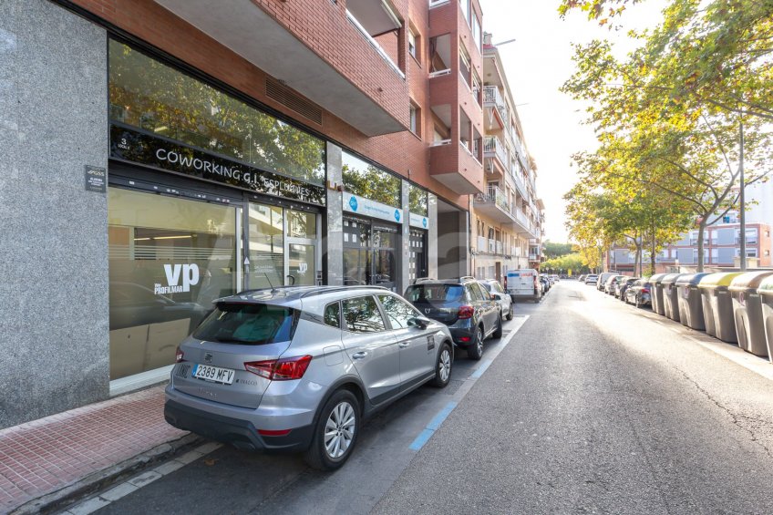 Local comercial a Esplugues de Llobregat -29