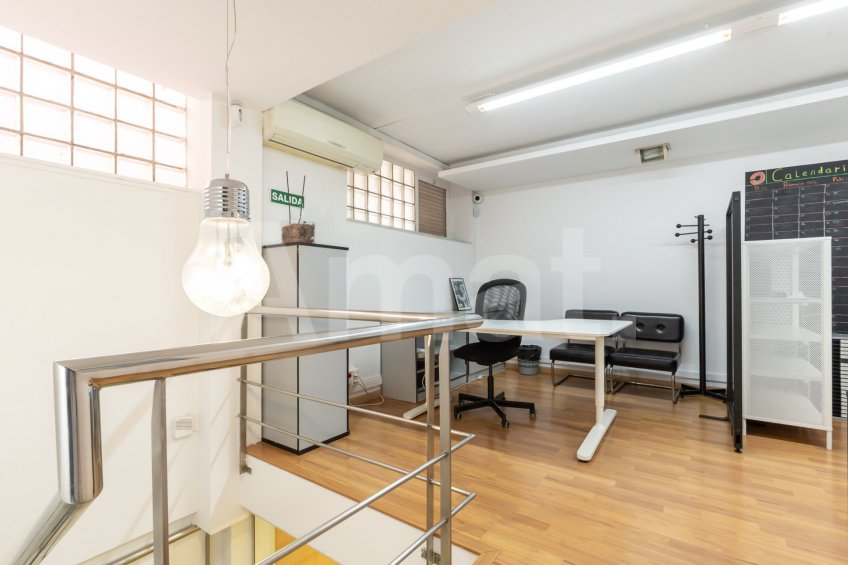 Local comercial a Esplugues de Llobregat -7