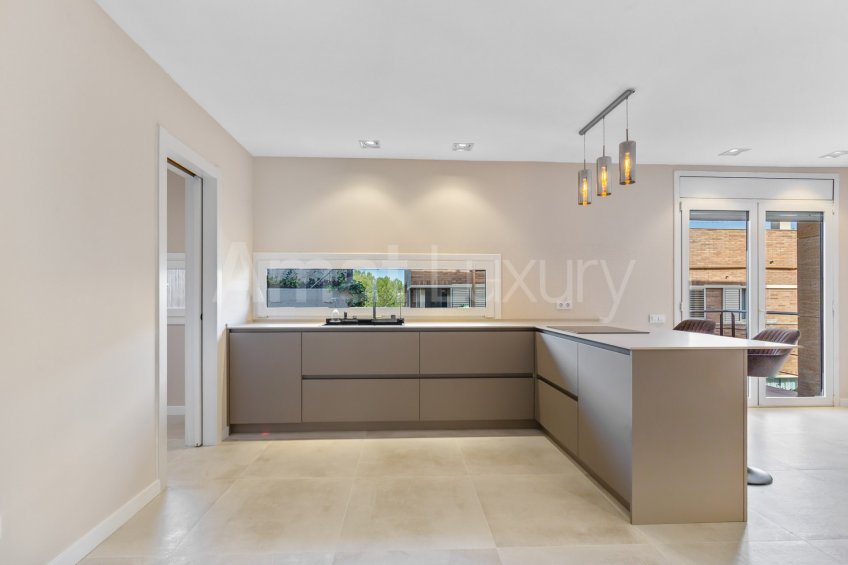 Magniífica casa renovada a Montmany de Sant Cugat -14