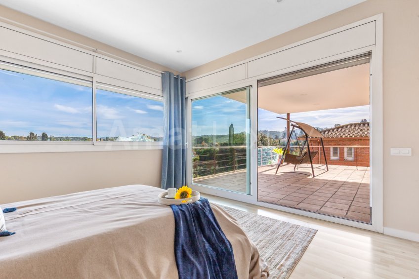 Magniífica casa renovada a Montmany de Sant Cugat -27