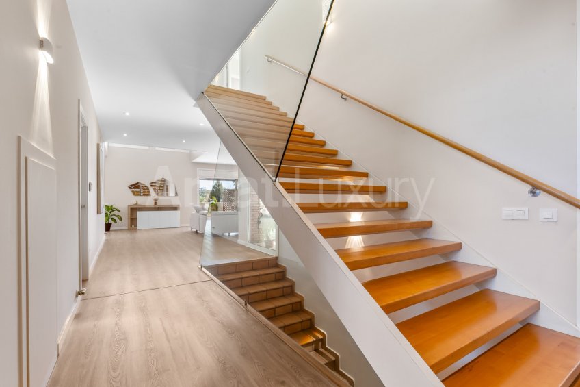 Magniífica casa renovada a Montmany de Sant Cugat -9