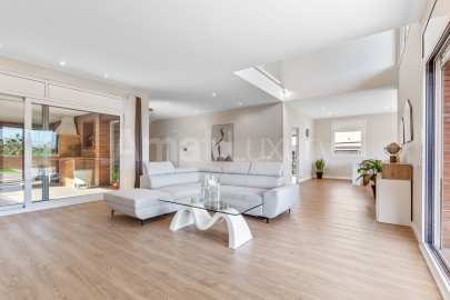 Magniífica casa renovada a Montmany de Sant Cugat -5