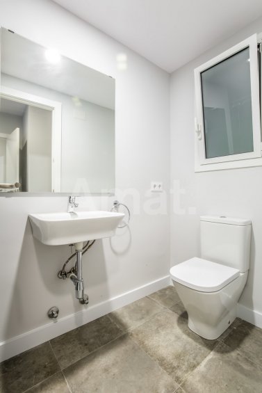 Piso reformado al lado de la estacion -12