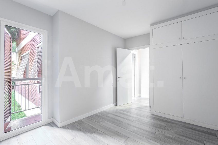 Piso reformado al lado de la estacion -9