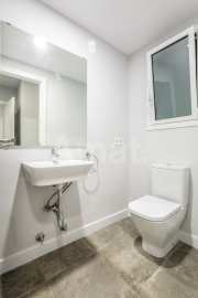 Piso reformado al lado de la estacion -12