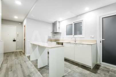 Piso reformado al lado de la estacion -2