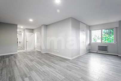 Piso reformado al lado de la estacion -4