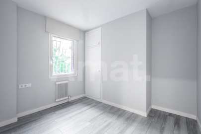 Piso reformado al lado de la estacion -8