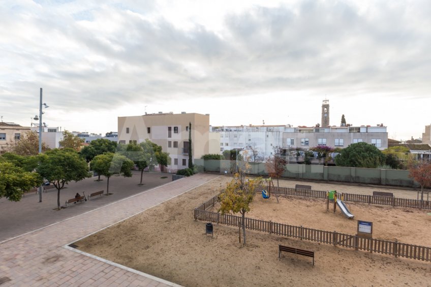 Semi-new apartment in Dalt La Vila. -15