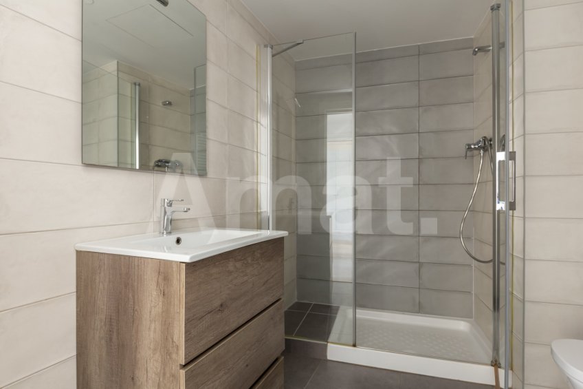 Semi-new apartment in Dalt La Vila. -31