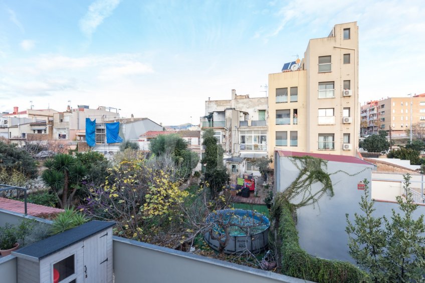 Semi-new apartment in Dalt La Vila. -44