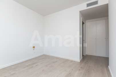 Semi-new apartment in Dalt La Vila. -38