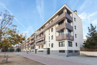 Semi-new apartment in Dalt La Vila. -50