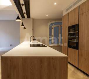 Piso reformado en Via Laietana, cerca del Born, Catedral y Port Vell -9