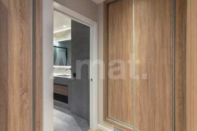 Piso reformado en Via Laietana, cerca del Born, Catedral y Puerto -14