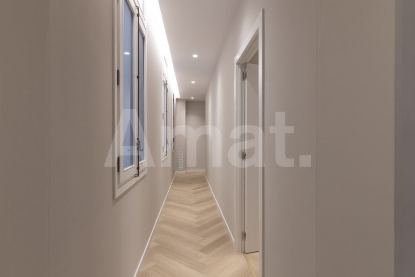 Piso reformado en Via Laietana, cerca del Born y Catedral -22