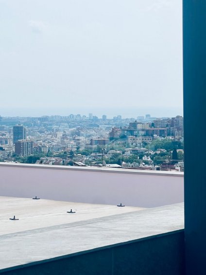 Pis reformat de 2 dormitoris amb terrassa de 21m² -17