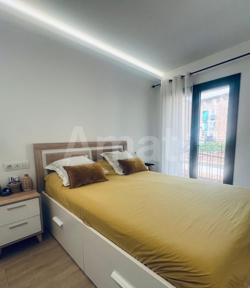 Pis reformat de 2 dormitoris amb terrassa de 21m² -4