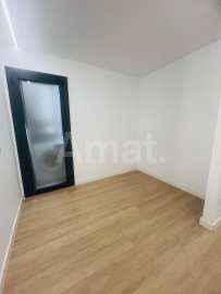 Pis reformat de 2 dormitoris amb terrassa de 21m² -13