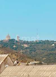 Pis reformat de 2 dormitoris amb terrassa de 21m² -19