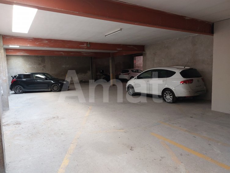 Premises next to the Monastery of Sant Cugat