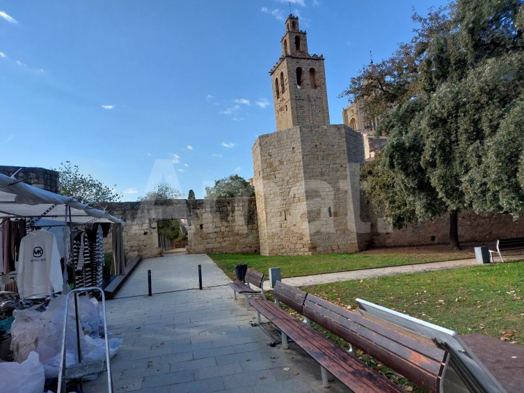 Premises next to the Monastery of Sant Cugat -10