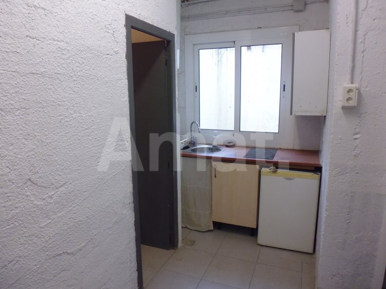 LOCAL MULTIFUNCIONAL EN RENTABILIDAD CON RAMPA DE ACCESO  -9