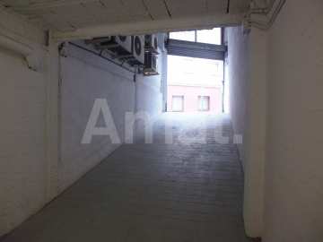 LOCAL MULTIFUNCIONAL EN RENTABILIDAD CON RAMPA DE ACCESO  -4