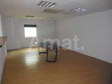 LOCAL MULTIFUNCIONAL EN RENTABILIDAD CON RAMPA DE ACCESO  -6