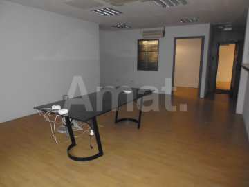 LOCAL MULTIFUNCIONAL EN RENTABILIDAD CON RAMPA DE ACCESO  -7